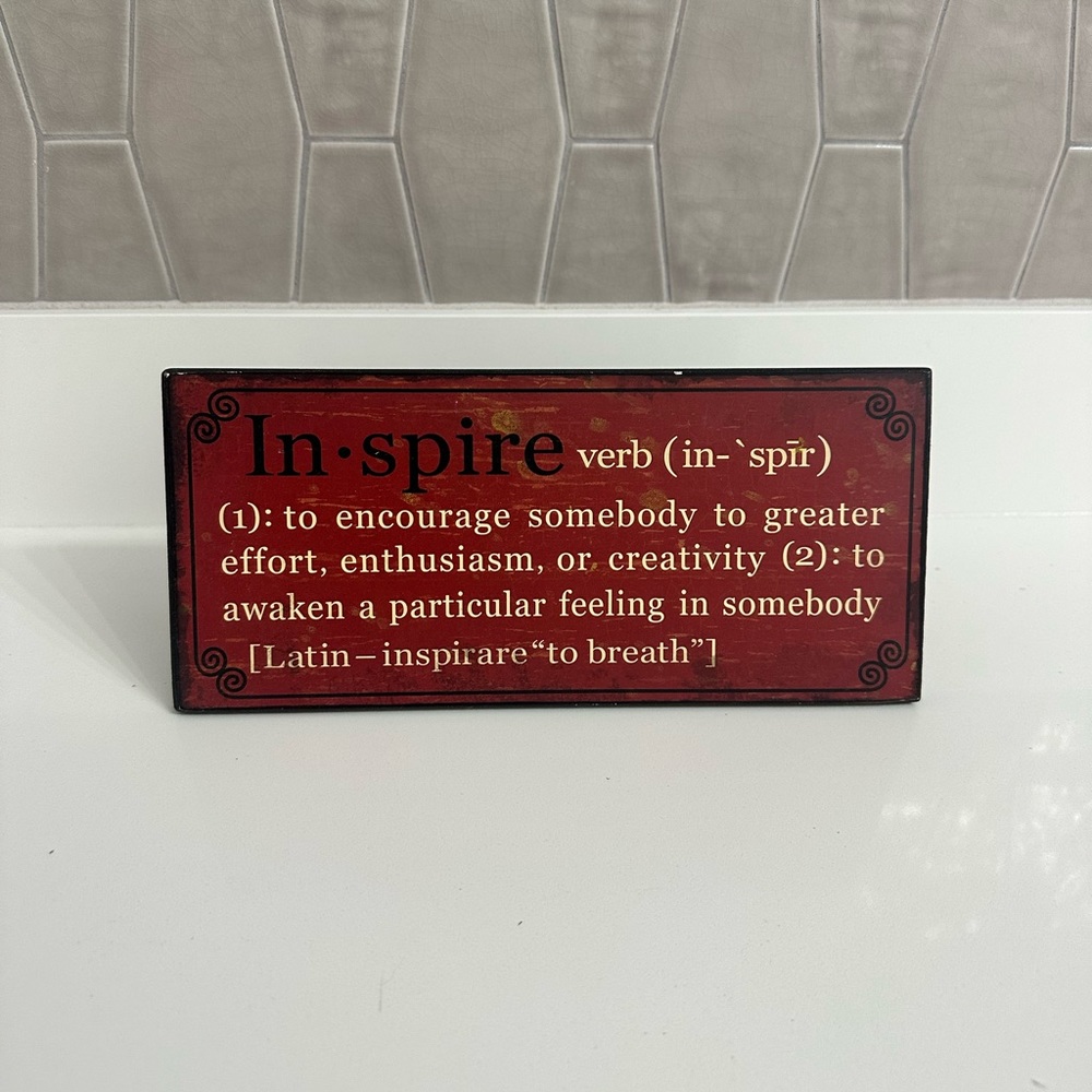 “Inspire” decor